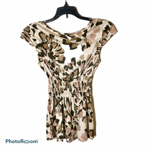 Trina Turk 100% Silk Print Top Sz P - Picture 3 of 8